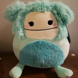 8" Joelle Bigfoot Squishmallows